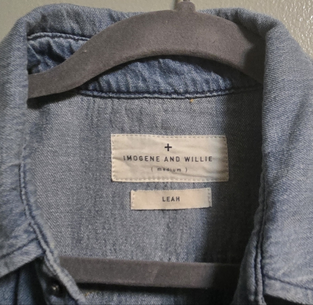 Imogene and Willie Leah Pearl Snap Denim Shirt- Medium - Picture 6 of 9